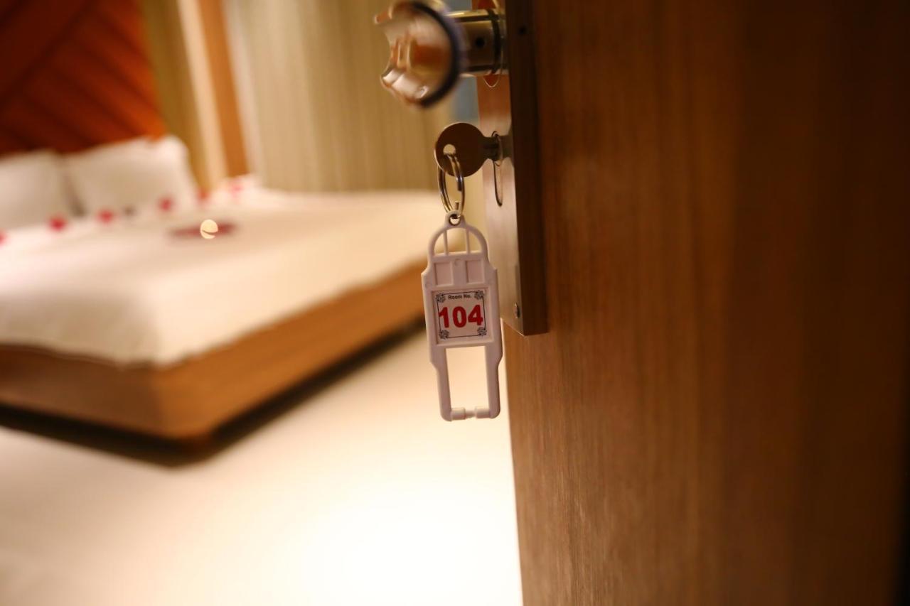 Hotel Dream Residency Navi Mumbai Exterior photo