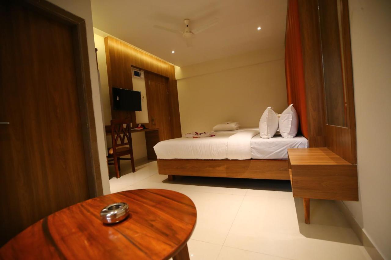 Hotel Dream Residency Navi Mumbai Exterior photo